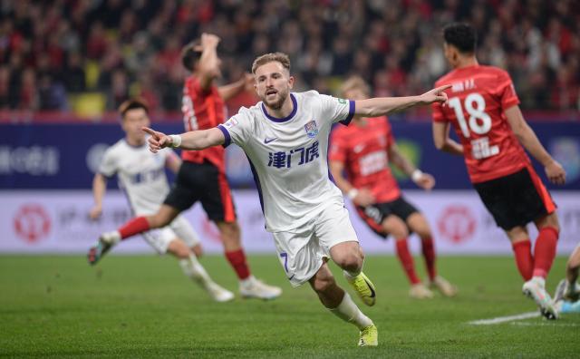 电竞世界杯下注网站-【中超】周定洋直红阿代米制胜球 蓉城1比2津门虎